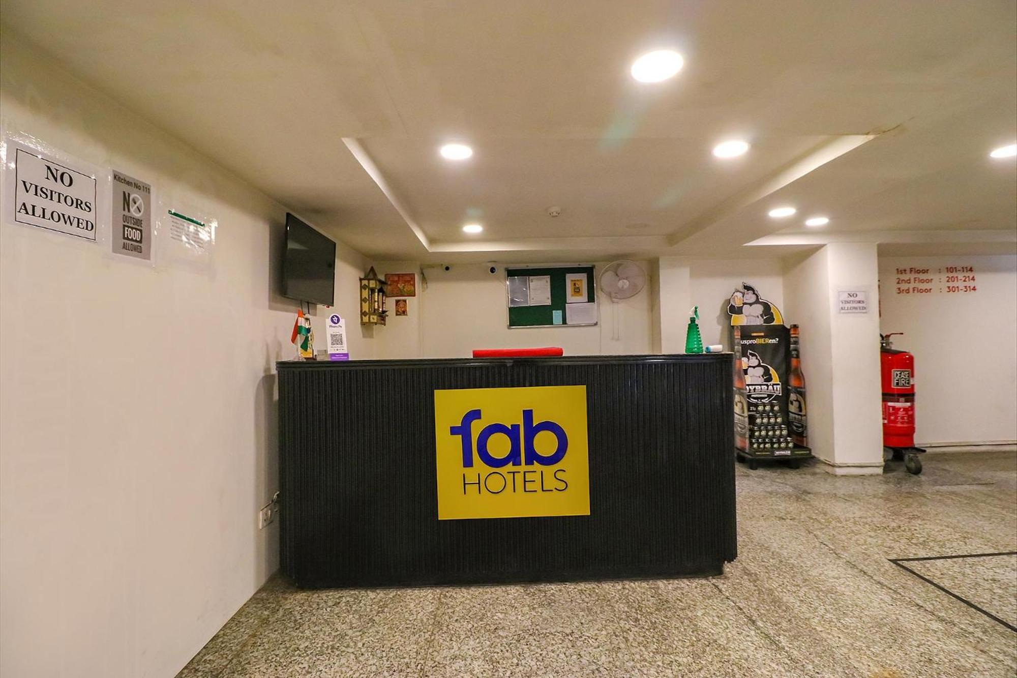 Hotel Fabhotel La Serene Punjabi Bagh New Delhi